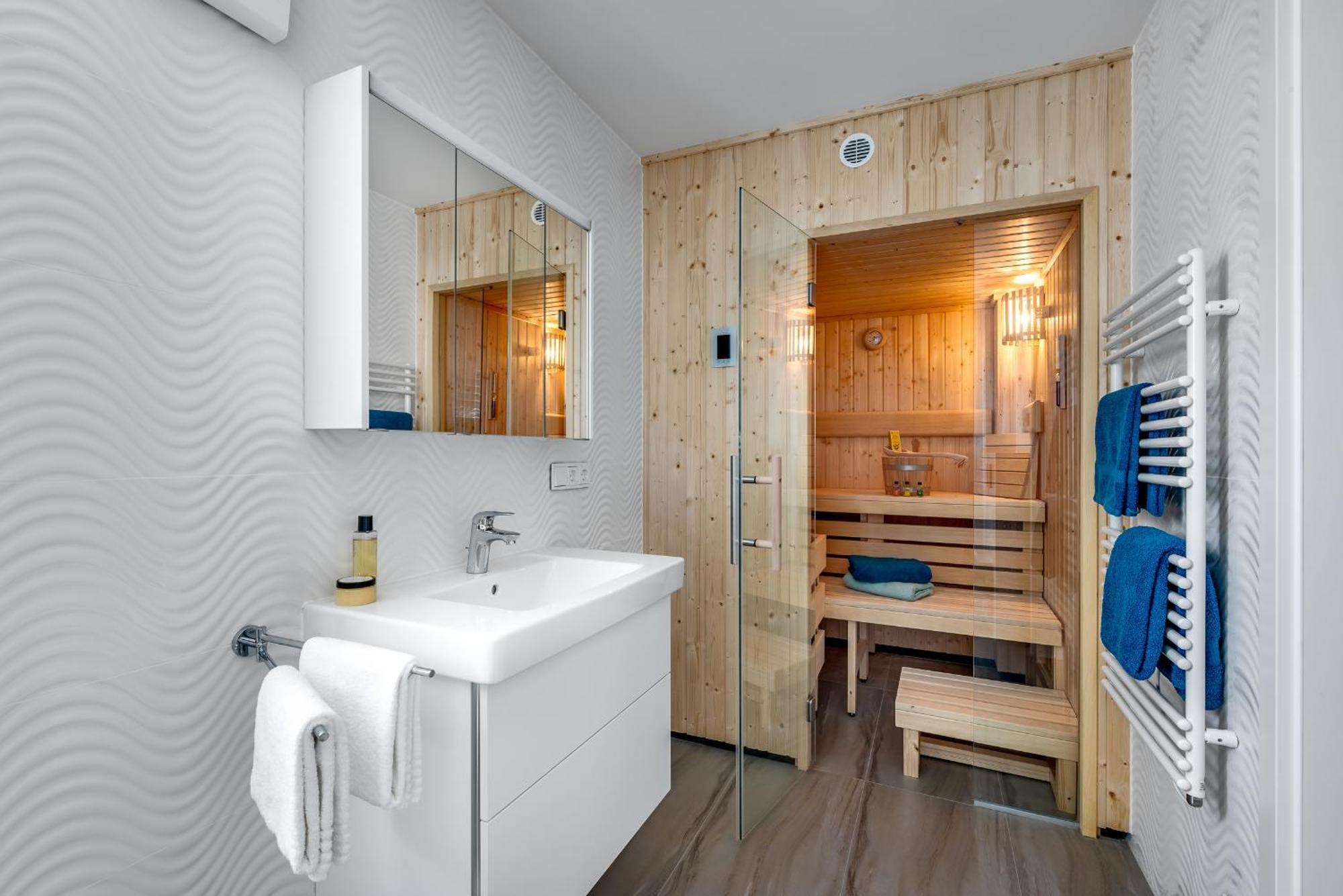 Horizont- Direkt Am Wasser, Hafenblick, Fahrstuhl, Sauna, Ueberdachter Balkon Olpenitz Exteriér fotografie